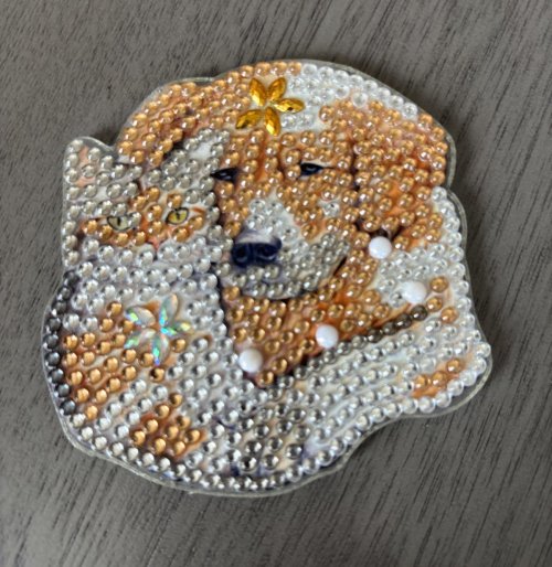 Diamond Art Magnet: Tan/White Dog & Tan/Gray Cat