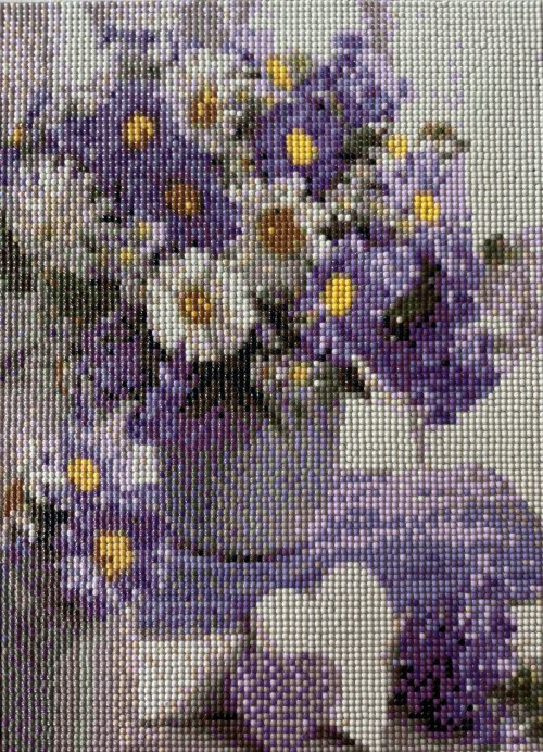 Diamond Art: Vase with Purple Flowers